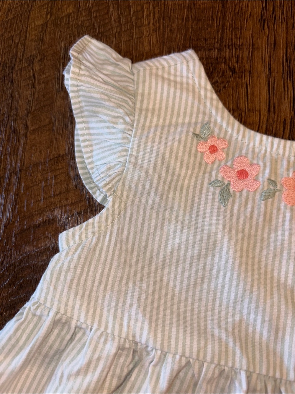 Carter's White & Green Striped Dress, Hat, Bloomers Set - 6M - Picture 4 of 7